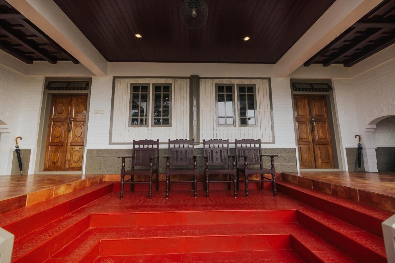 Misty Courtyard Resort Chinnakanal 외부 사진