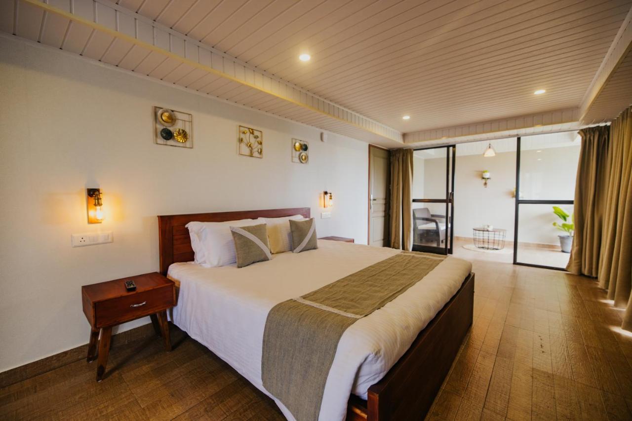 Misty Courtyard Resort Chinnakanal 외부 사진