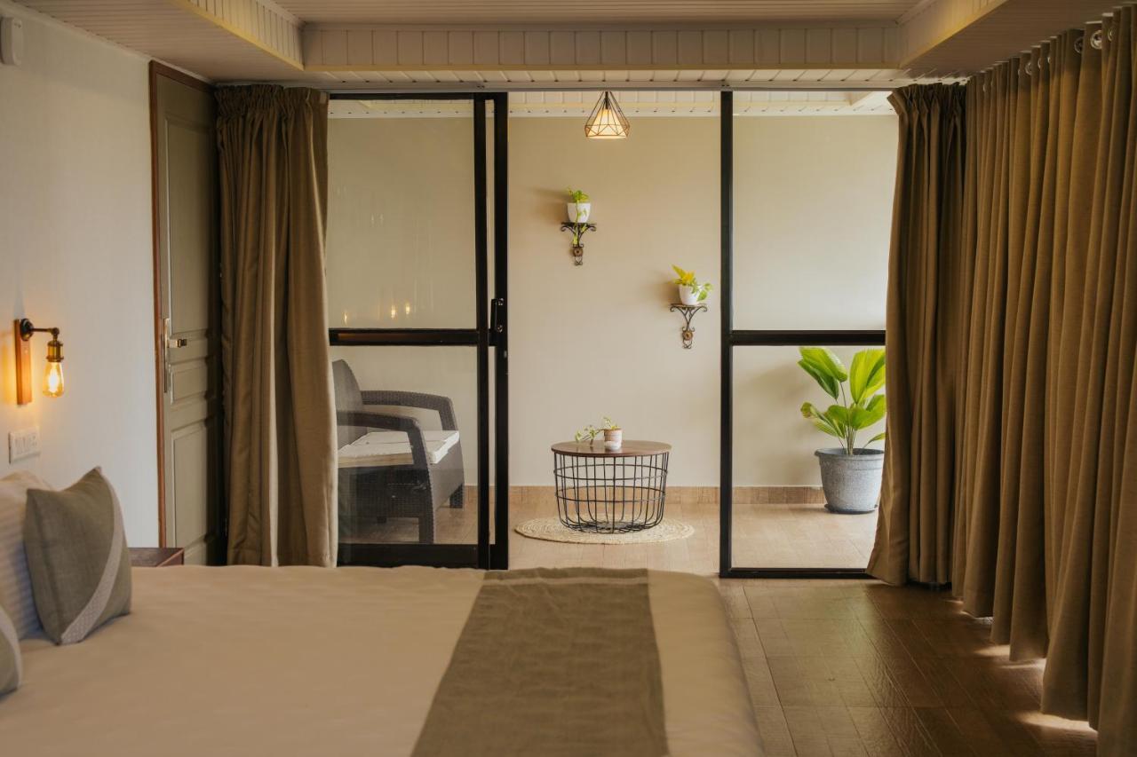 Misty Courtyard Resort Chinnakanal 외부 사진